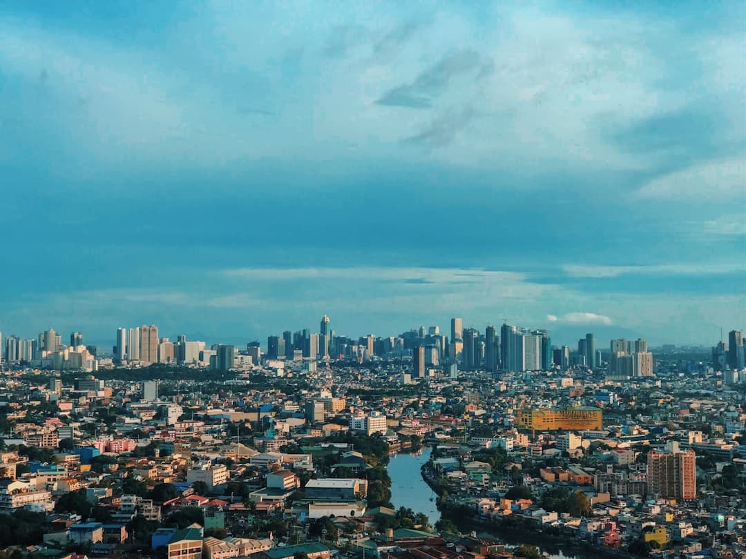 Live draw PCSO tercepat — Filipina Pools 4D landscape Manila BGC skyline, operator Philippine Charity Sweepstakes Office sejak 1934