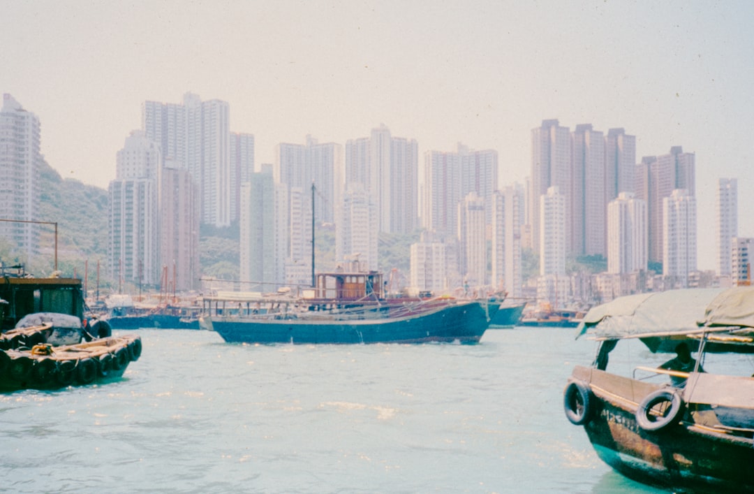 Lokasi Hong Kong Jockey Club Sha Tin tempat Mark Six diundi 1975