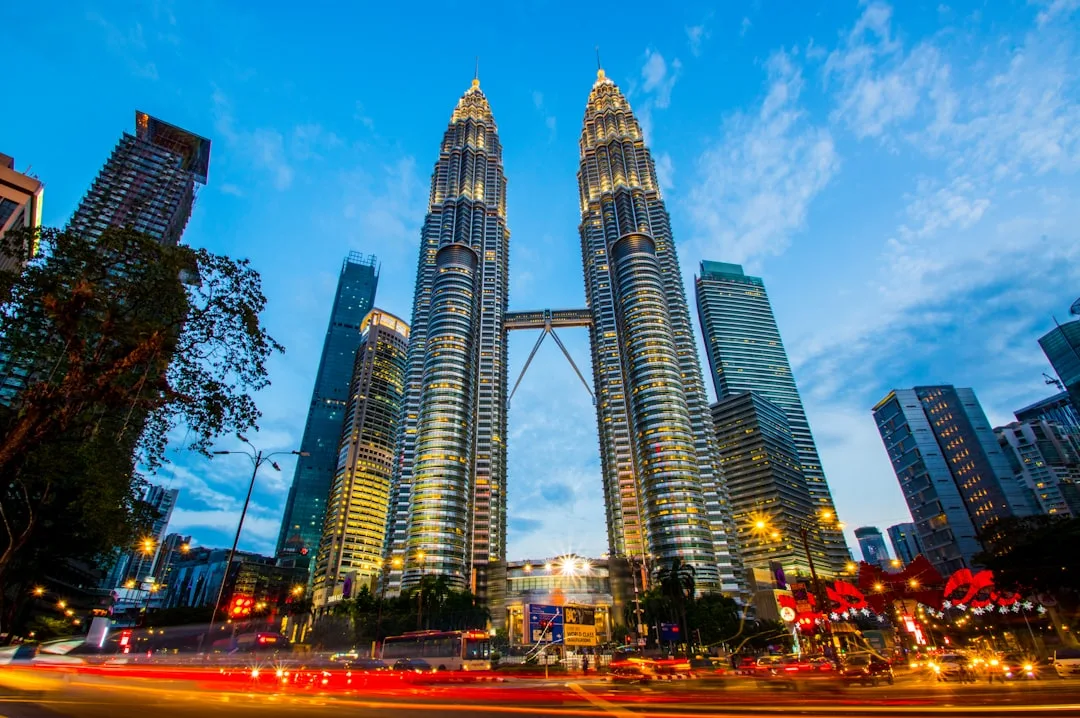 Fastest MYS live draw - Malaysia Pools 4D, Kuala Lumpur Petronas Towers landscape, synced with community upstream aggregator
