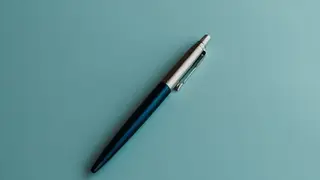 Ilustrasi mimpi bolpen — erek-erek 2D 73