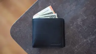 Ilustrasi mimpi dompet — erek-erek 2D 52