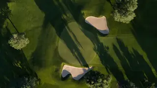 Ilustrasi mimpi golf — erek-erek 2D 40